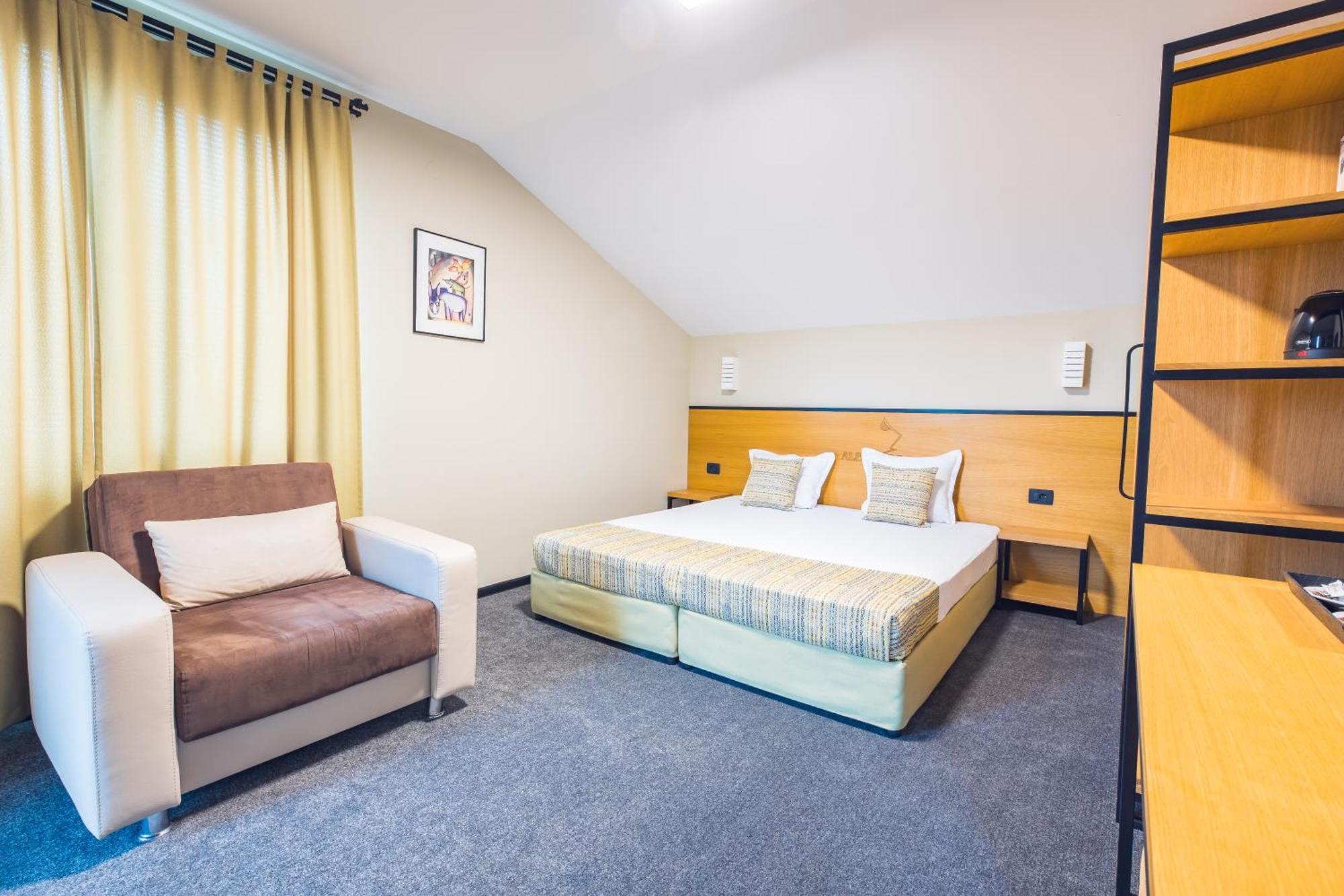 Hotel Albatros New Town سوزوبول المظهر الخارجي الصورة
