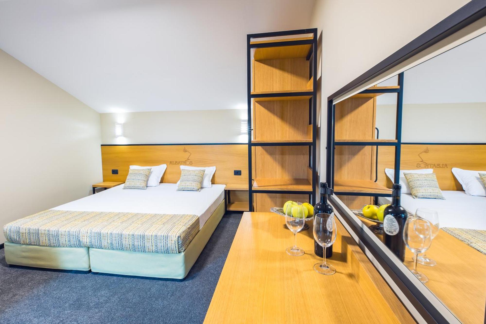 Hotel Albatros New Town سوزوبول المظهر الخارجي الصورة